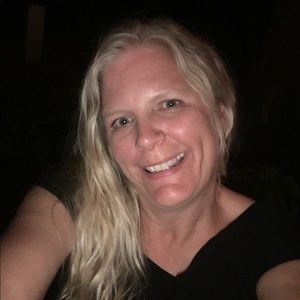 Meet your Posher, Shelly